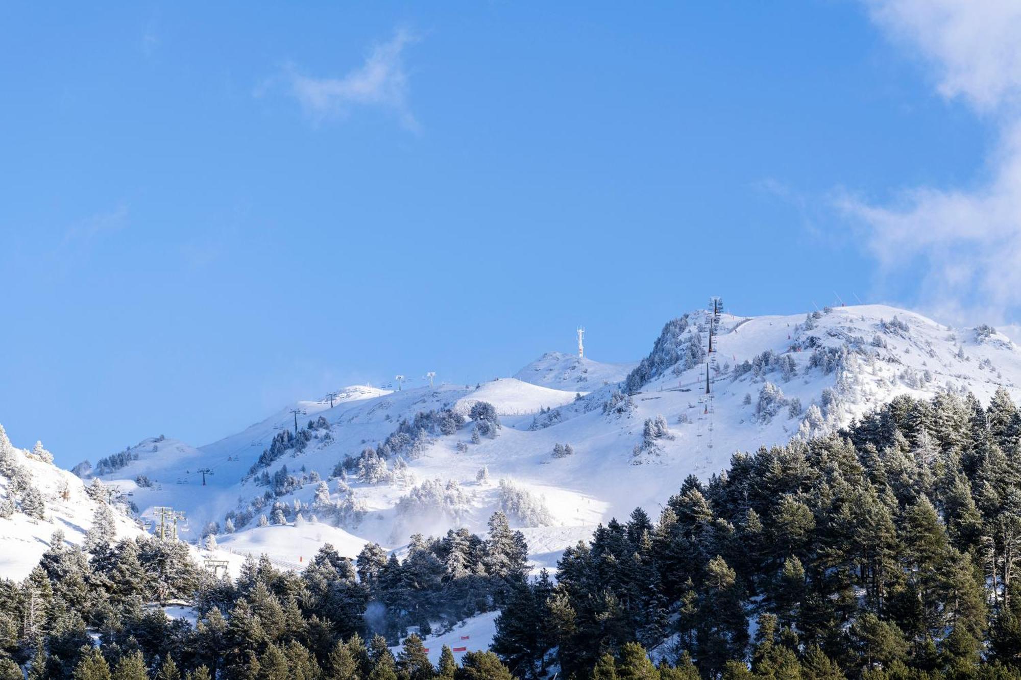 Hotel Eurostars La Pleta Baqueira Beret Exterior foto